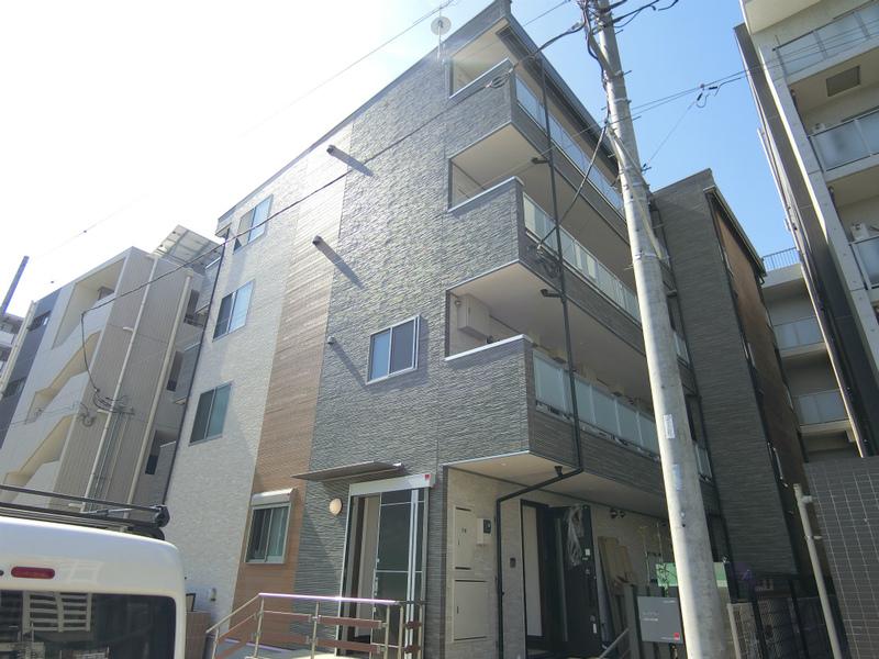 Modern Studio Condo Near Station in Sakuragicho 0