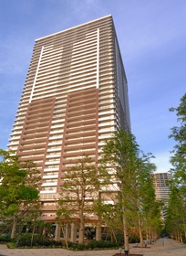 1-Bedroom Condo Near Station in Minamisenju 0