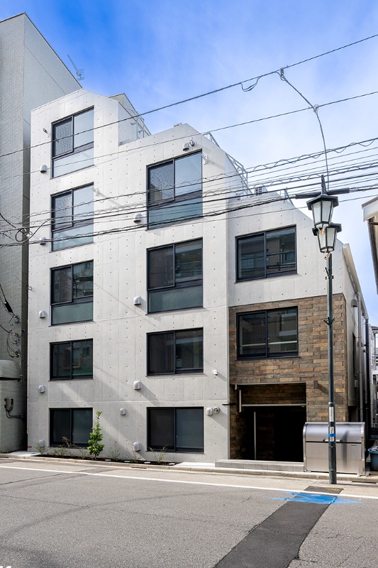 Brand New 2-Bedroom Condo in Izumi 0