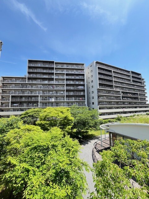 2-Bedroom Condo in Minamisenju 0