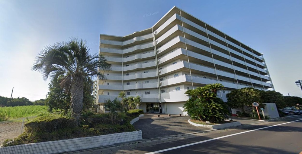 Charming 2-Bedroom Condo in Odare 0