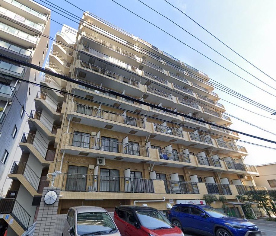 Well-Kept Studio Condo Near Station in Fuchinobe 0