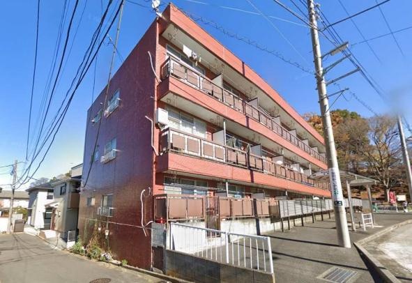 Well-Kept 2-Bedroom Condo in Zama 0