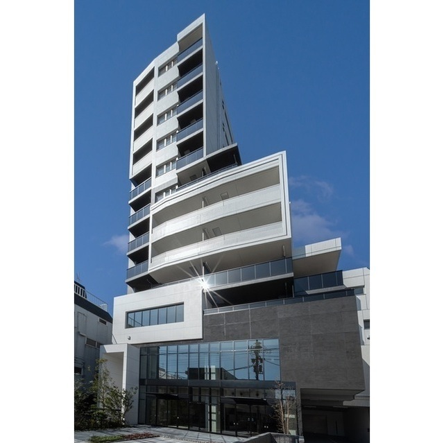 Brand New 1-Bedroom Condo Near Station in Togoshi 0