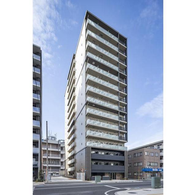 Modern Studio Condo in Shimocho 0