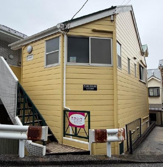Classic Studio Property in Nishinoyacho 0