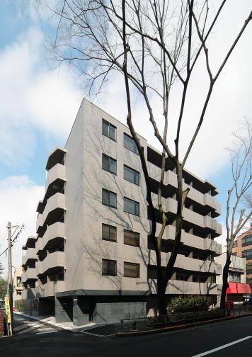 Studio Condo Near Station in Izumi 0