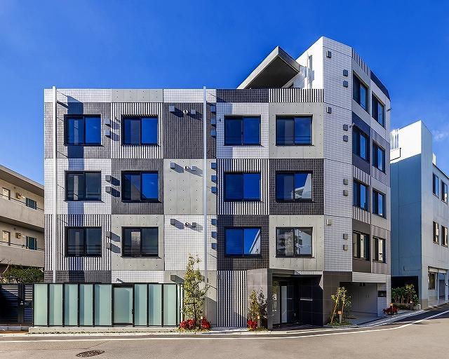 Brand New 2-Bedroom Condo in Sakurashimmachi 0