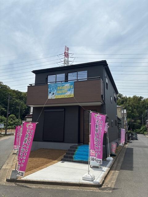 Brand New 4-Bedroom House in Tokuriki 0