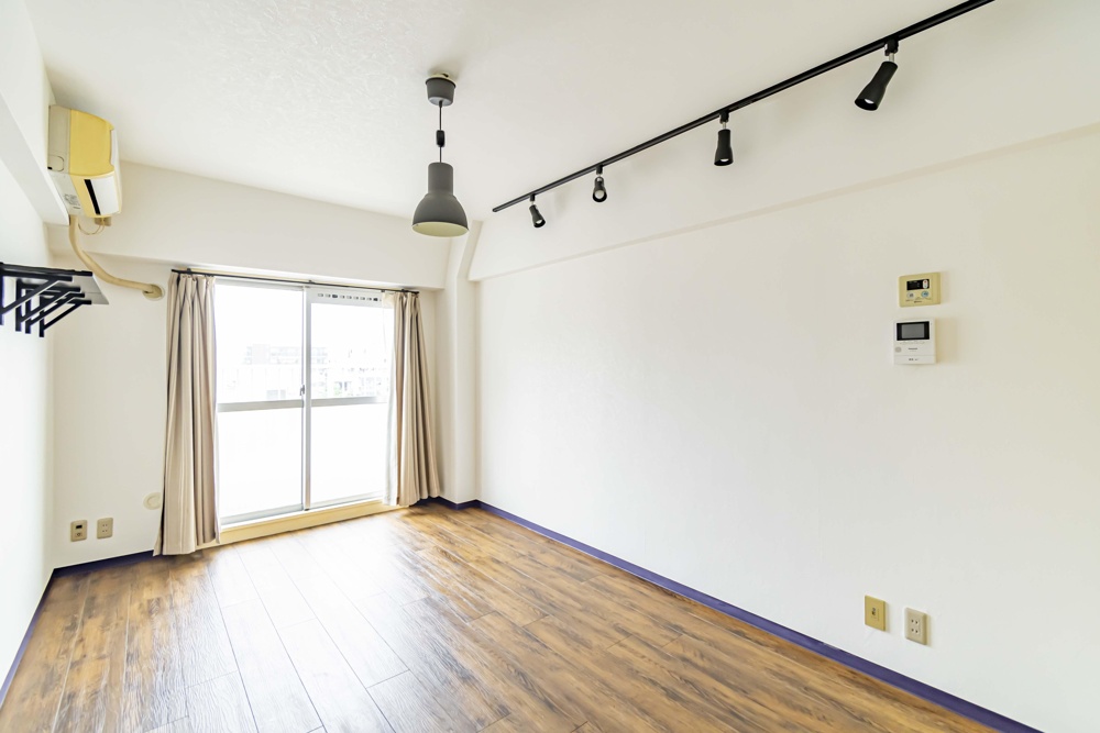 Classic Studio Condo in Honchodori 0