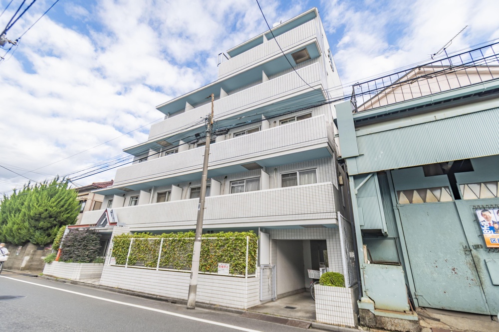 Classic Studio Condo in Higashitateishi 0