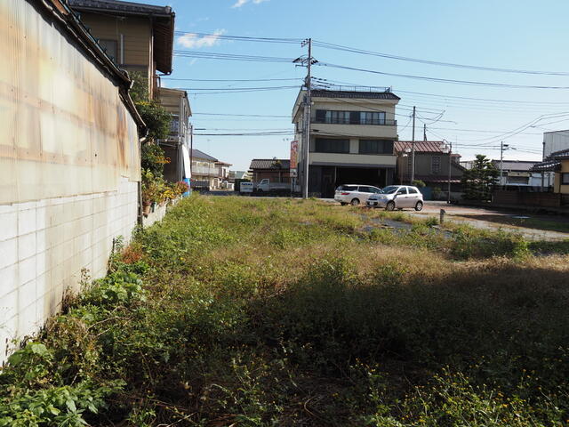 Land in Omori 0