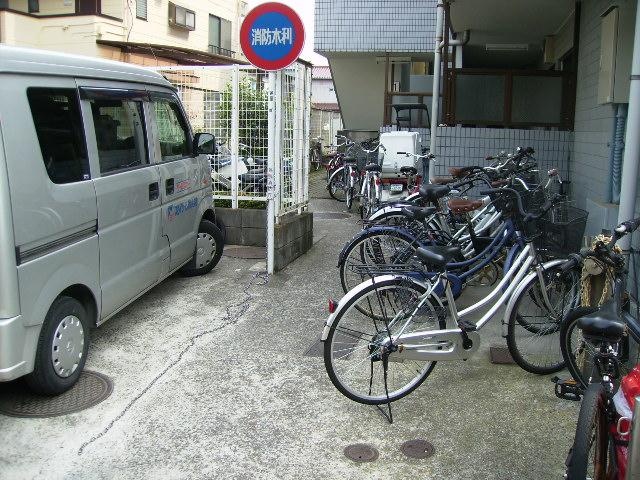 Thumbnail 4