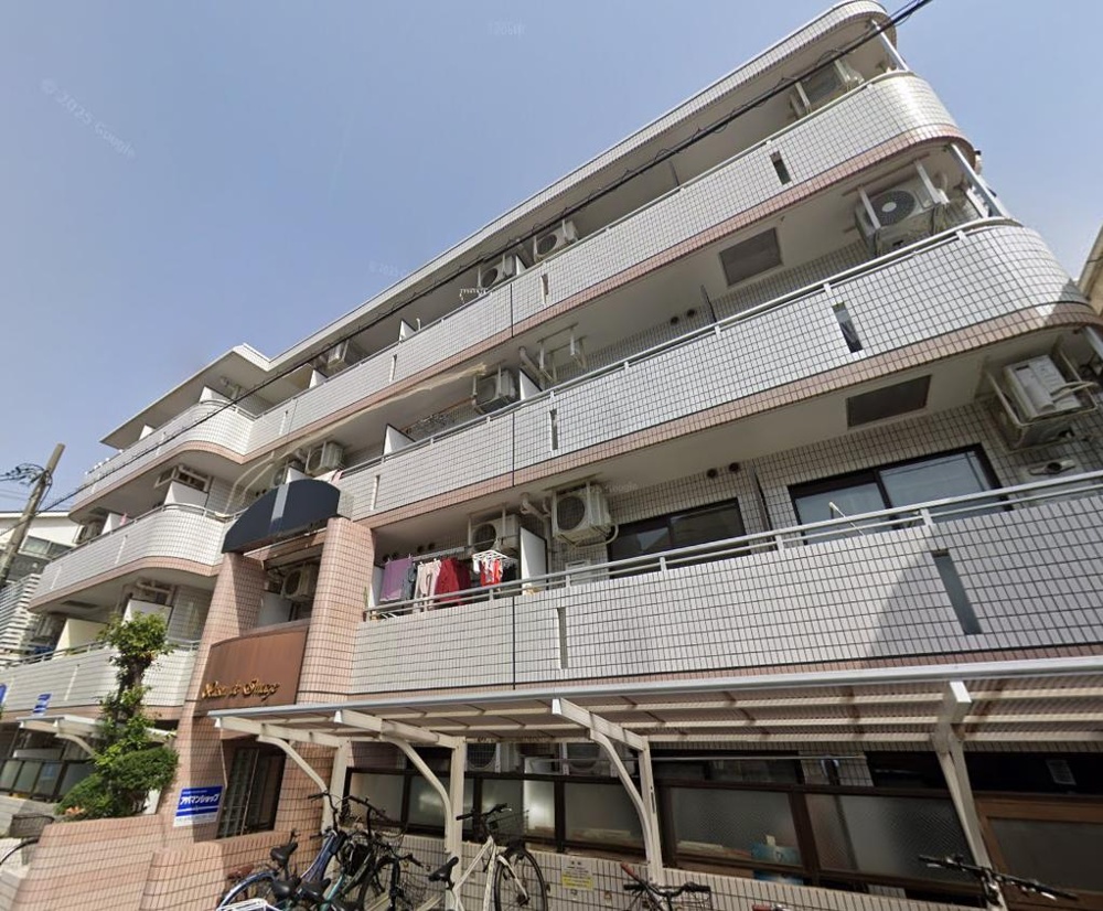 Vintage Studio Condo in Motomiyacho 0