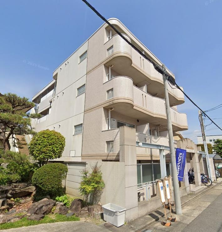 Charming Studio Condo in Motomiyacho 0