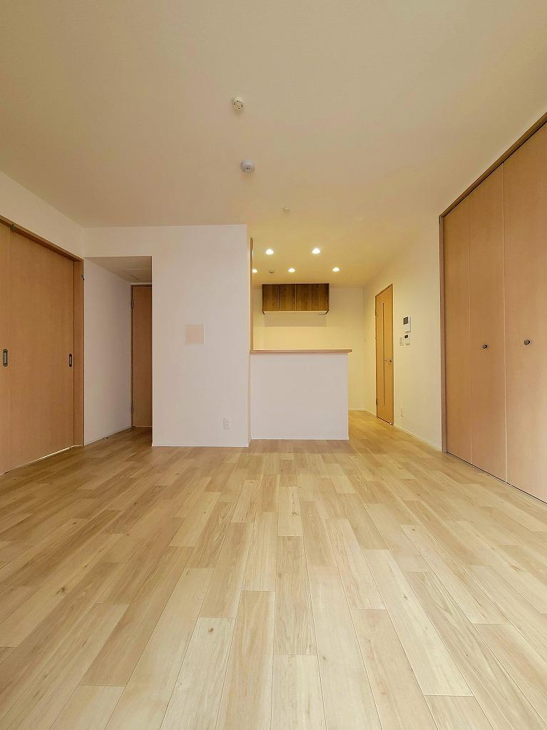 Brand New 2-Bedroom Condo in Oyodonaka umedasukaibirutawauesuto( 0