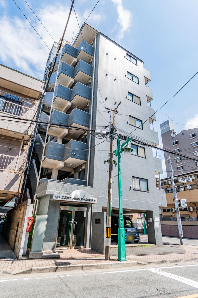 Well-Kept Studio Condo in Nishikawaguchi 0