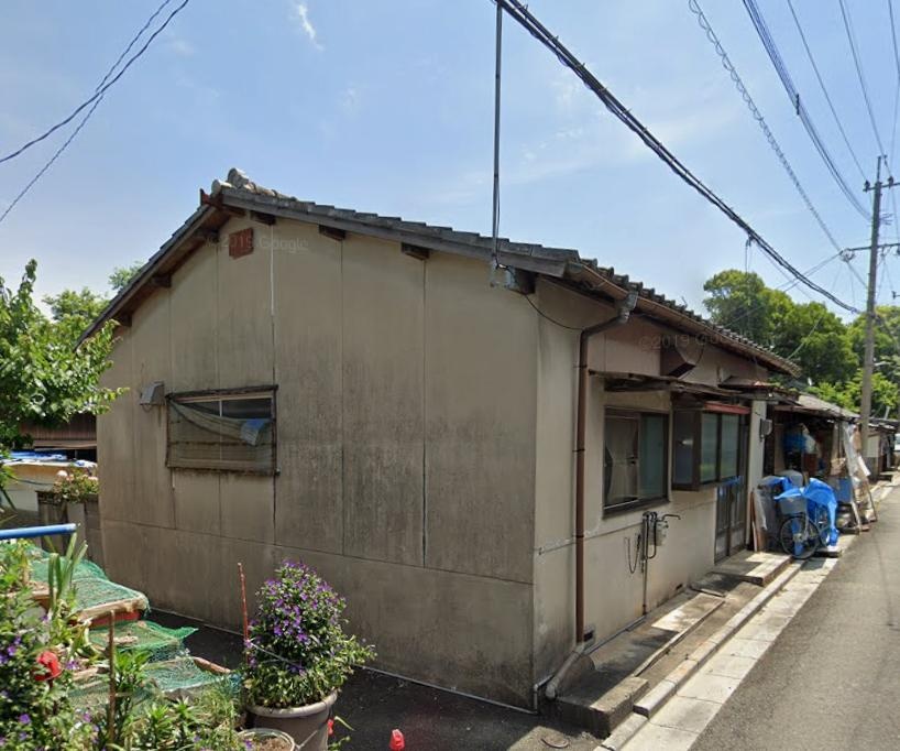 Studio House in Tadakuma 0