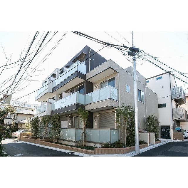 Modern Studio Condo Near Station in Kyodo 0