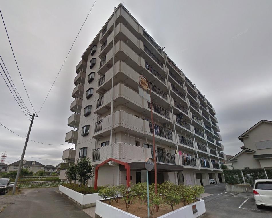 Charming 3-Bedroom Condo in Shimotakatsu 0