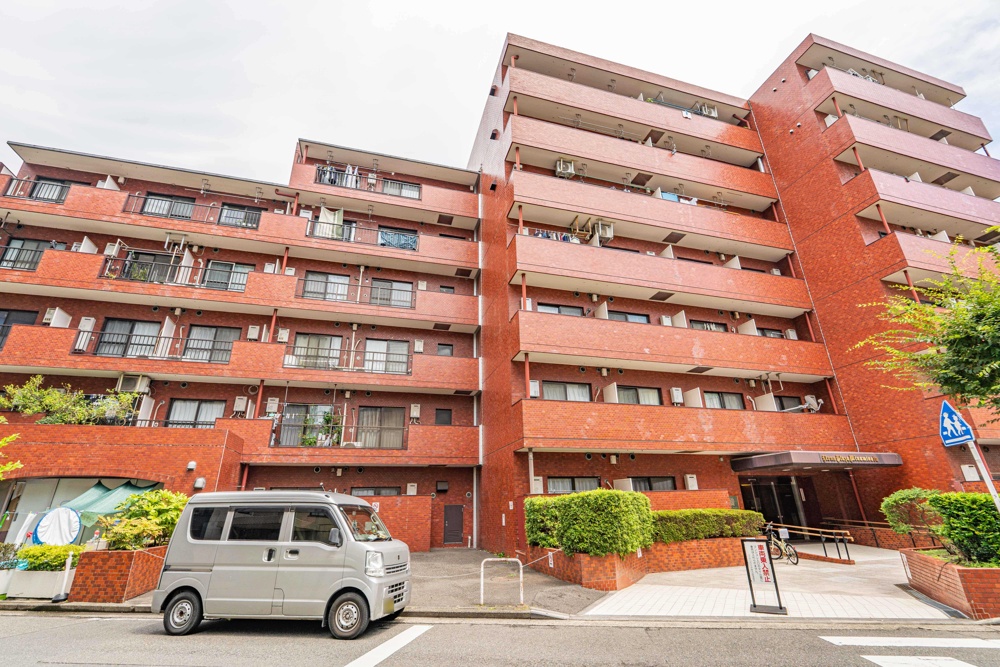 Vintage Studio Condo Near Station in Minamiota 0