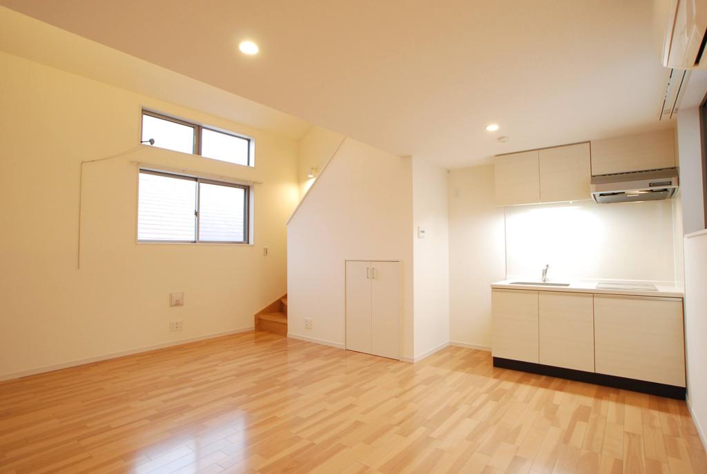 1-Bedroom Condo Near Station in Wakabayashi 0