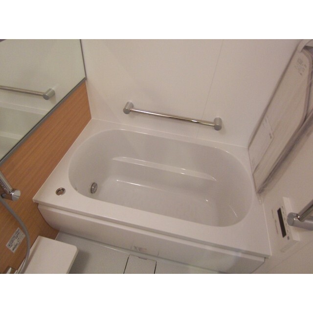 Thumbnail 9