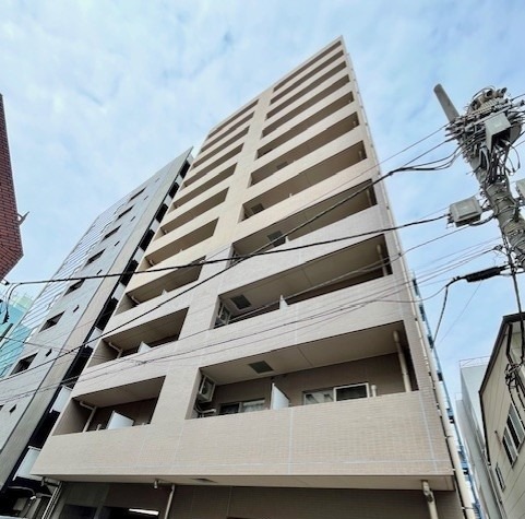 Studio Condo Near Station in Higashiueno 0