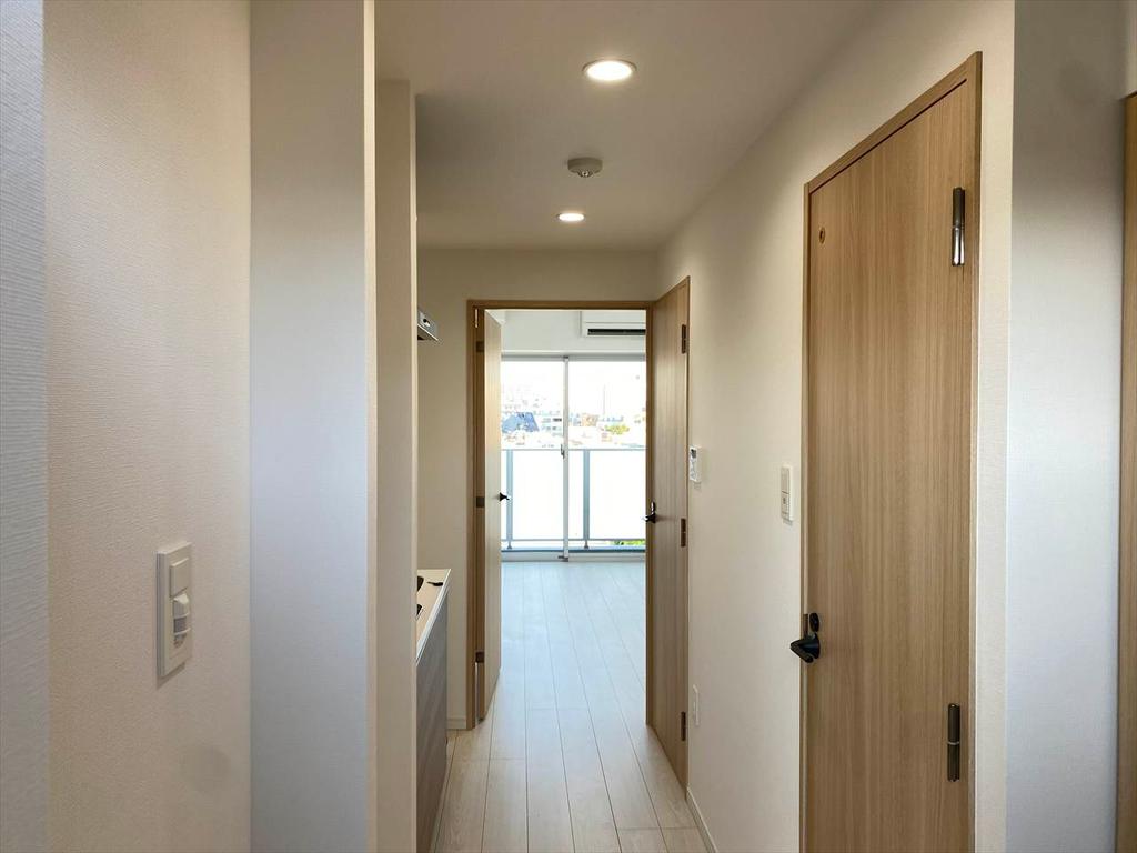 Brand New Studio Condo in Minamisuna 0