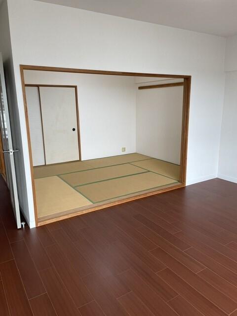 Well-Kept 3-Bedroom Condo in Kashinodai 0
