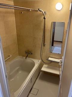Vintage 4-Bedroom Condo in Fukiaicho 0