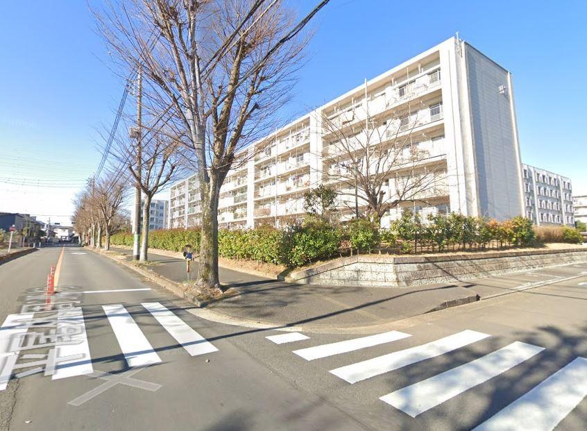 Vintage 3-Bedroom Condo in Hirao 0
