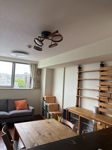 2-Bedroom Condo in Katayamacho 0