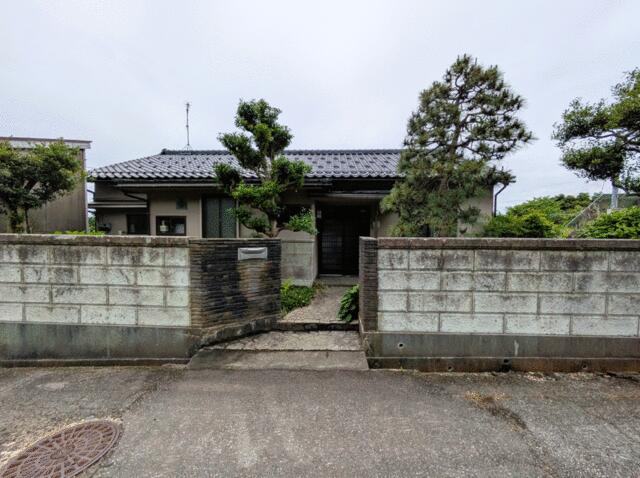 富山県高岡市伏木古府２丁目 中古戸建 0