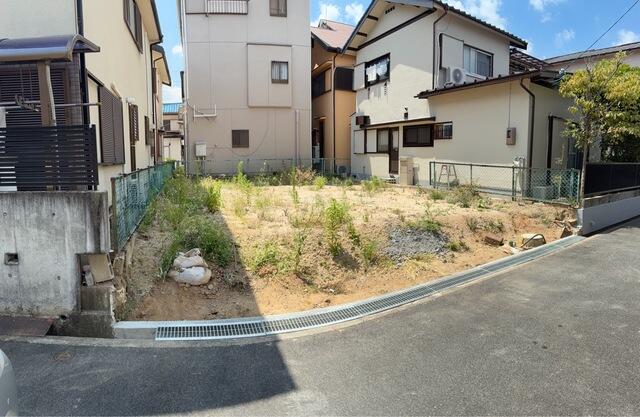 Brand New 3-Bedroom House Near Station in Nagao 0