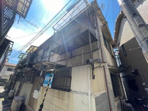 Charming 3-Bedroom House in Yamate 0