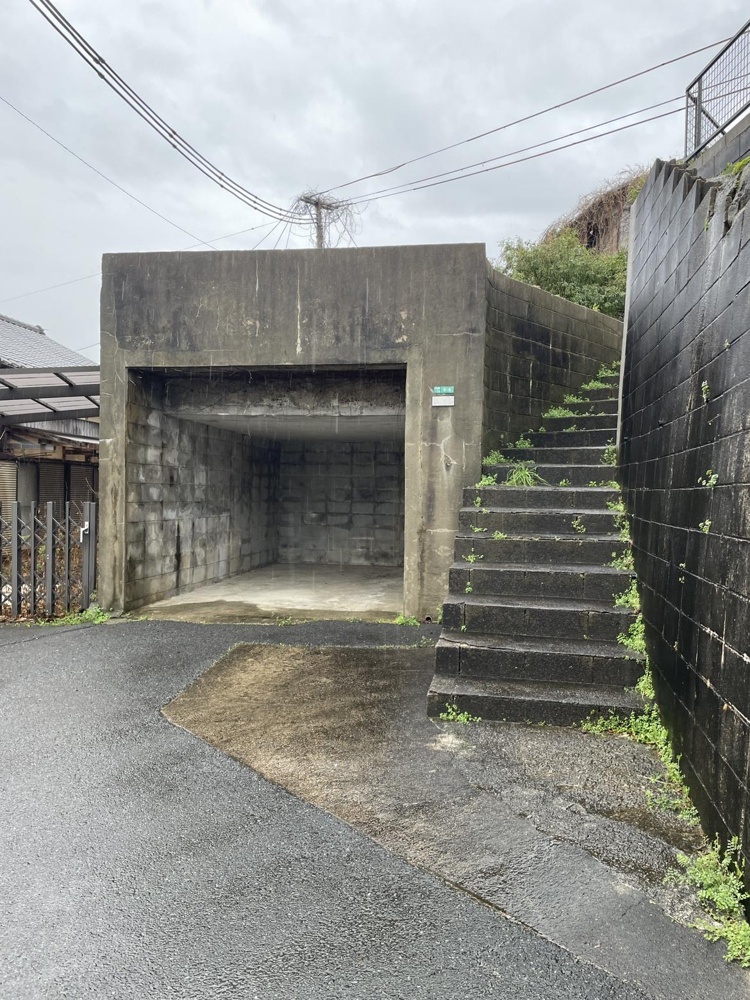 Charming 1-Bedroom House Near Station in Einomaruminamimachi 0