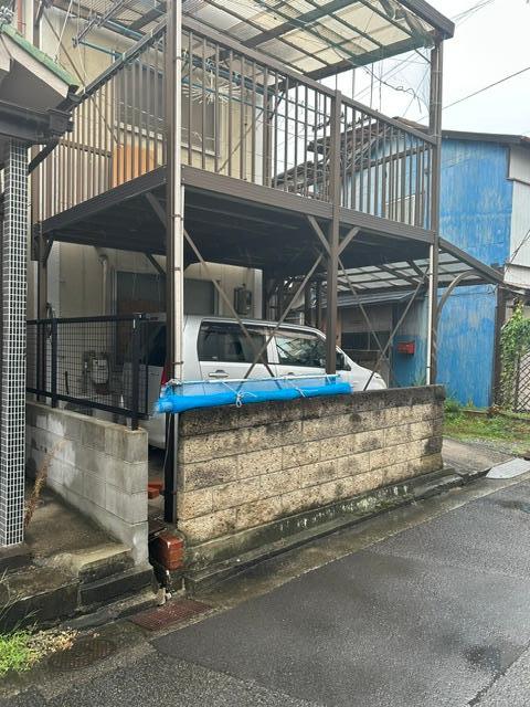 Charming 3-Bedroom House in Takajomachi 0