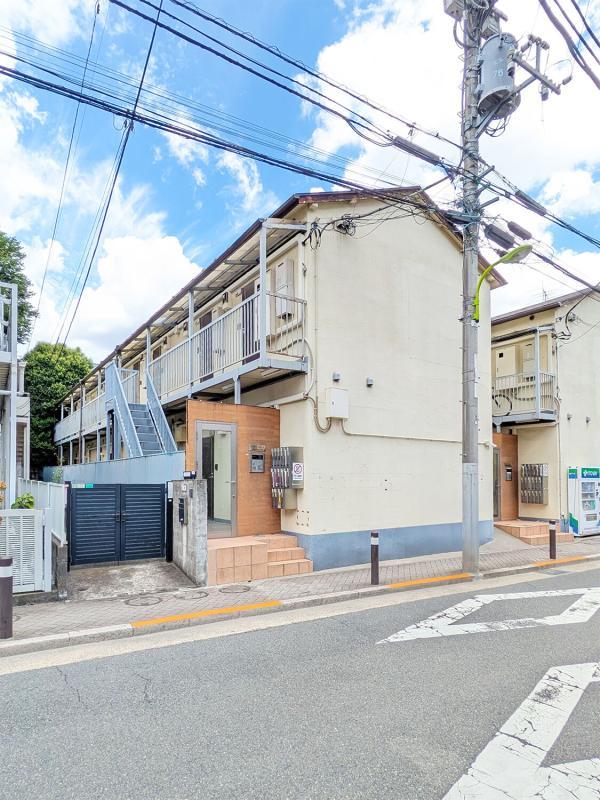 Vintage Studio Condo in Daizawa 0