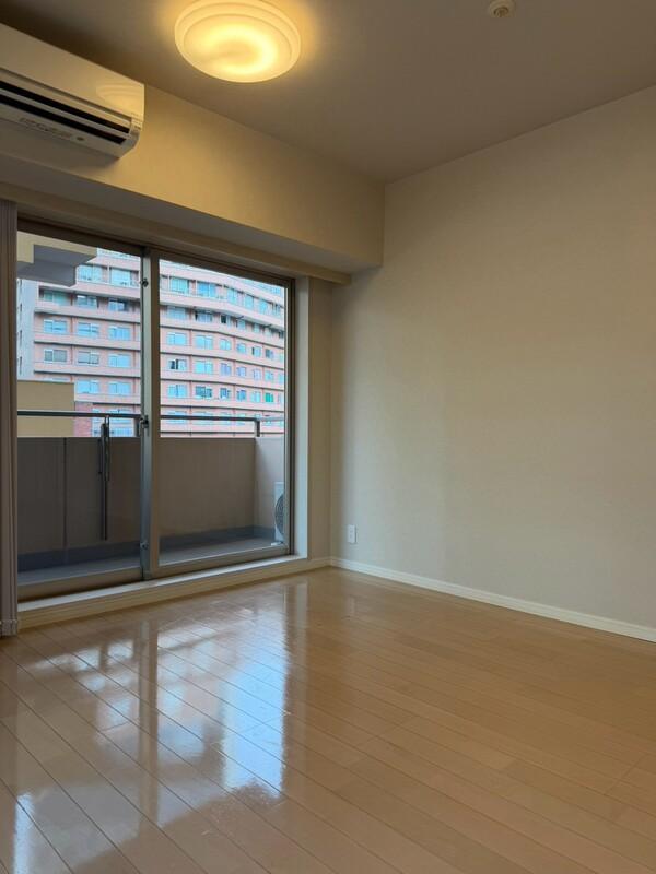 1-Bedroom Condo Near Station in Motoyoyogicho 0