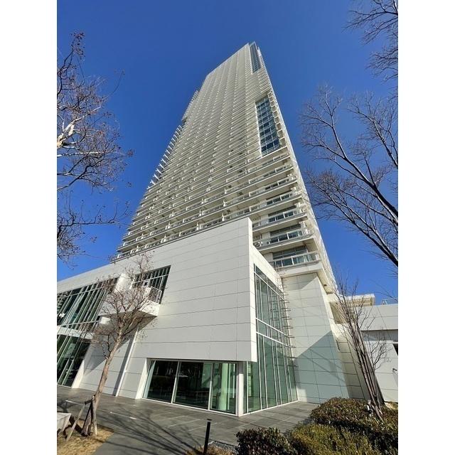 1-Bedroom Condo 0