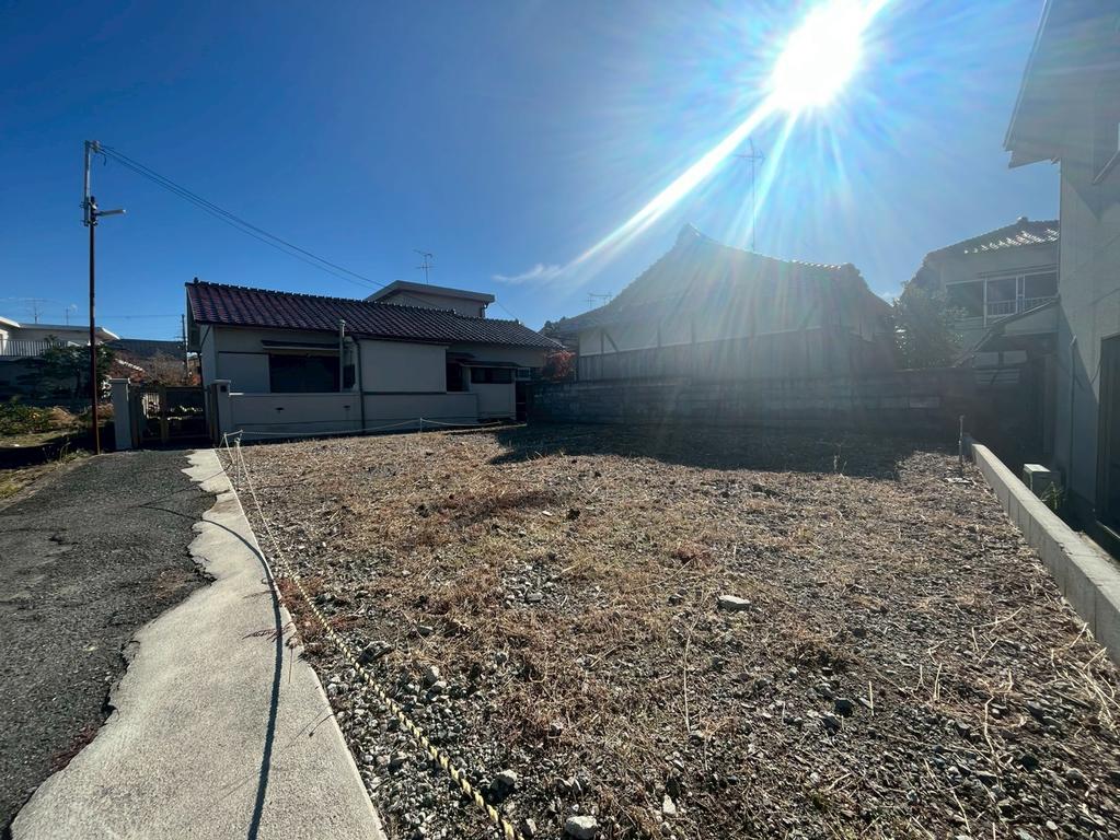 Vintage 5-Bedroom House Near Station in Tottorimitsui 0