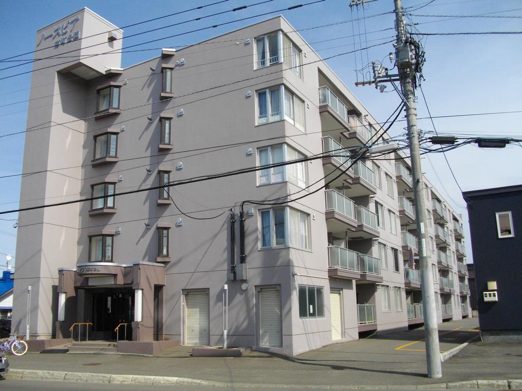 Well-Kept 3-Bedroom Condo in Kamiebetsu minamimachi 0