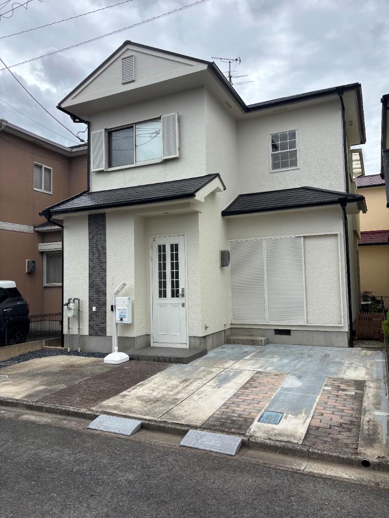 4-Bedroom House Near Station in Nagao 0