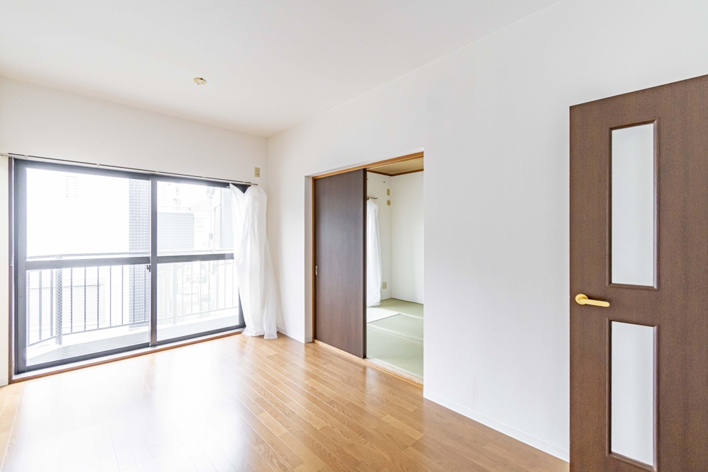 Well-Kept 2-Bedroom Condo in Higashihashimoto 0