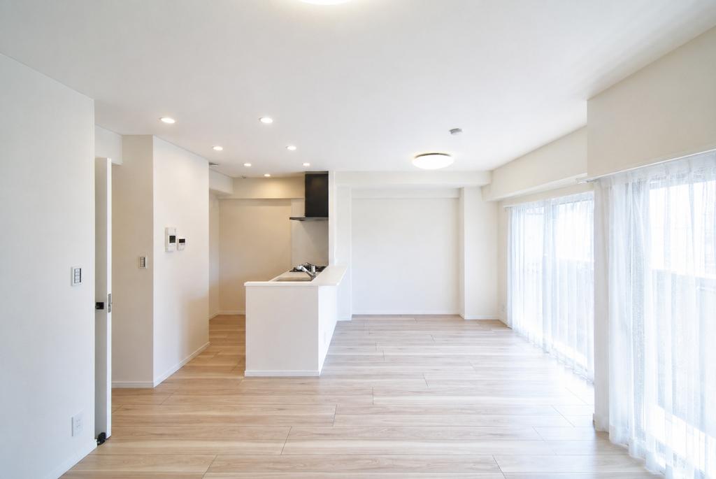 2-Bedroom Condo Near Station in Higashikoraibashi 0
