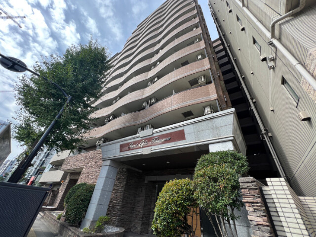 Studio Condo Near Station in Takanawa 0