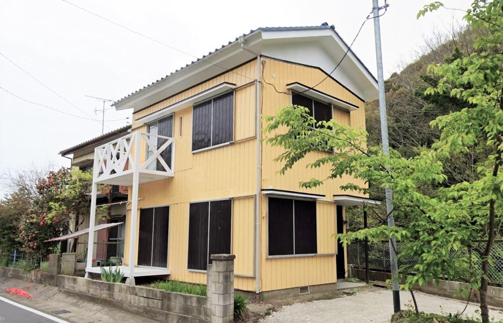 Well-Kept 3-Bedroom House in Minato 0