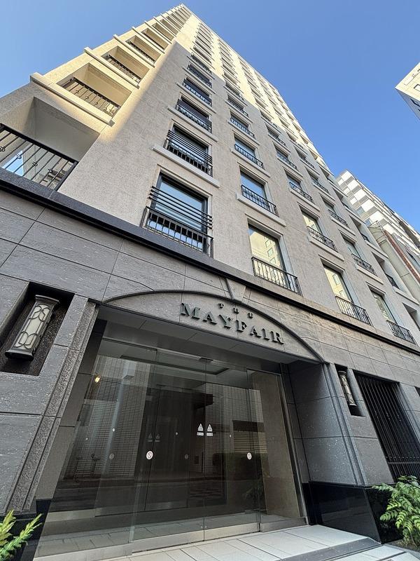 THE MAYFAIR 0