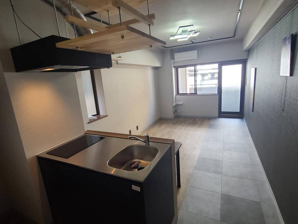 Vintage Studio Condo Near Station in Minamihorie 0